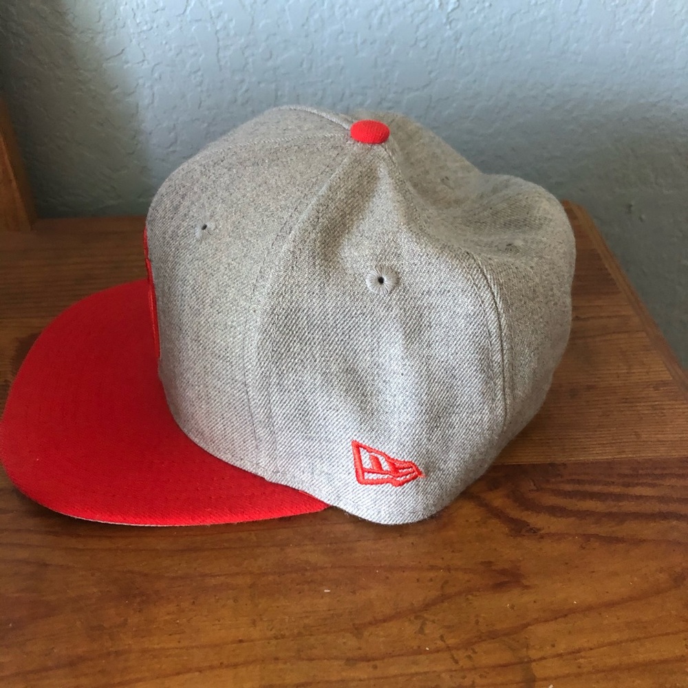 Red Padres Snapback hat - Picture 3 of 4